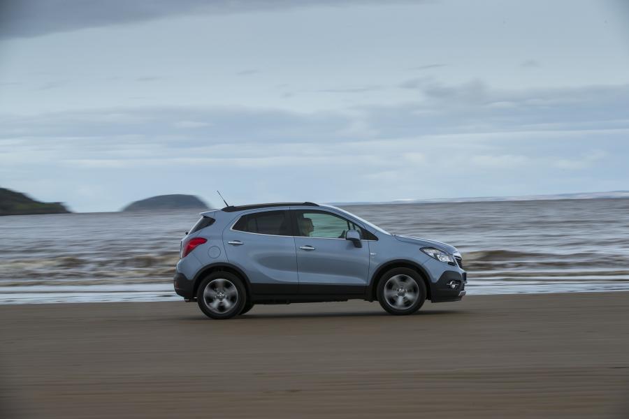  Vauxhall Mokka 2012 года  (фото 107 из 365)
